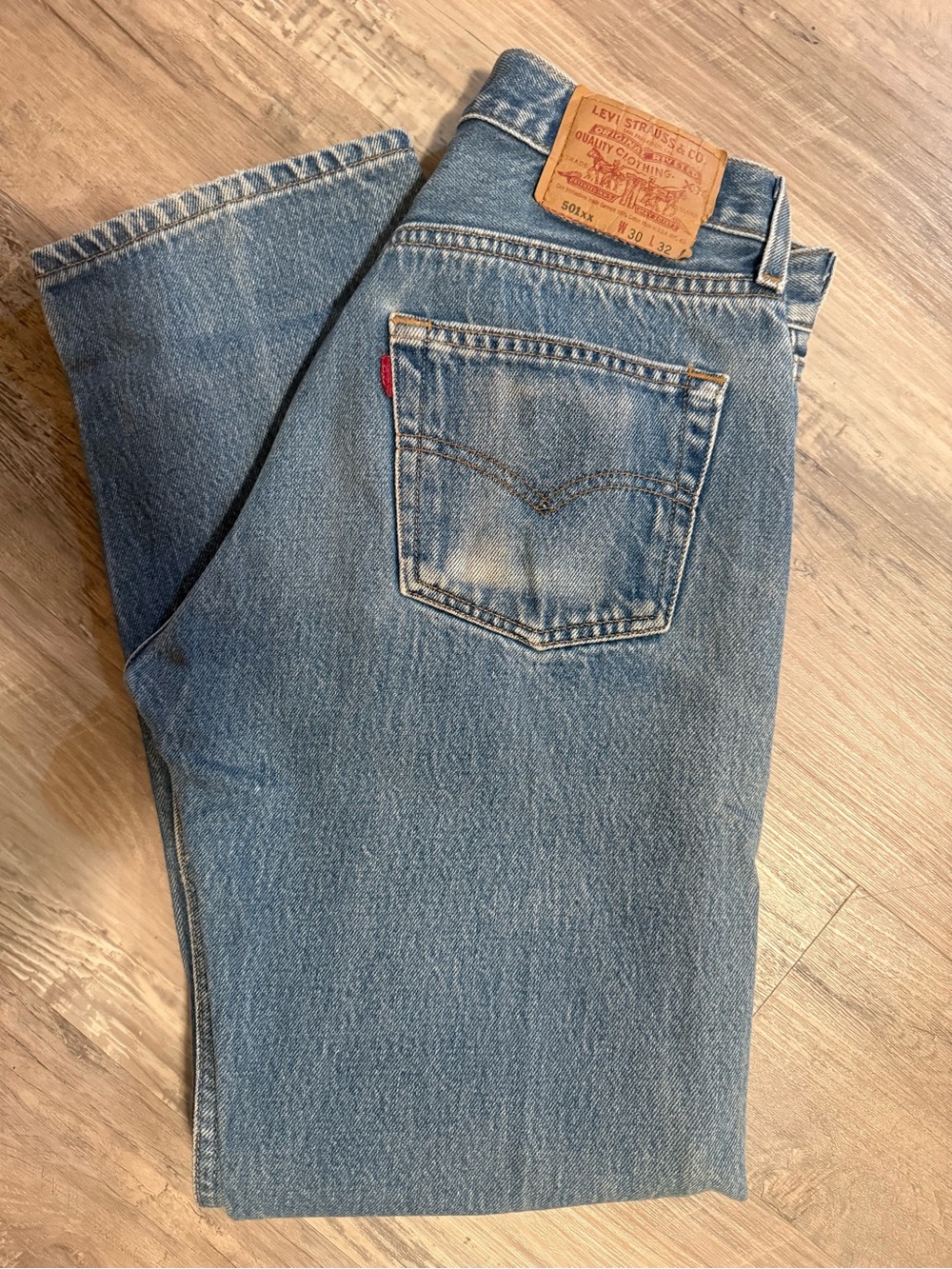 Levi's Men's Light Blue Straight Leg Jeans